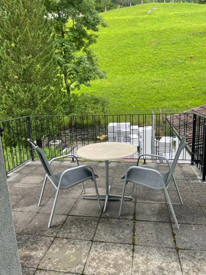 Apartmán Haus Alpenhof Wassen Exteriér fotografie